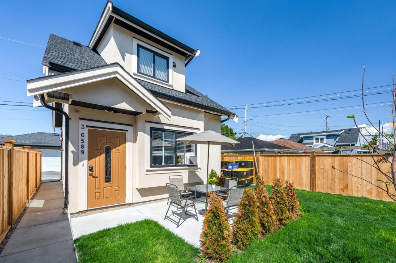 Three Bedrooms Brand New Laneway House Near Public Transit Ванкувер Экстерьер фото